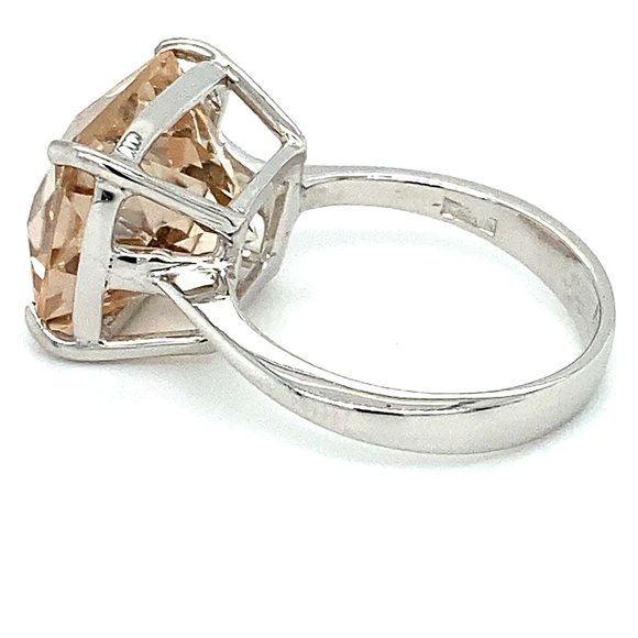 Imperial Topaz 13.43ct Solid 18K White Gold Ring - Picture 5 of 6